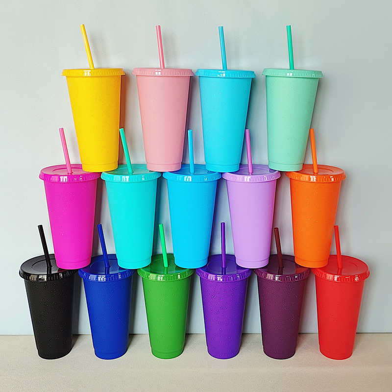 【 Processing and Customization 】 Wholesale of large-capacity transparent beverage milk tea cups with LIDS and creative glitter cups full figure