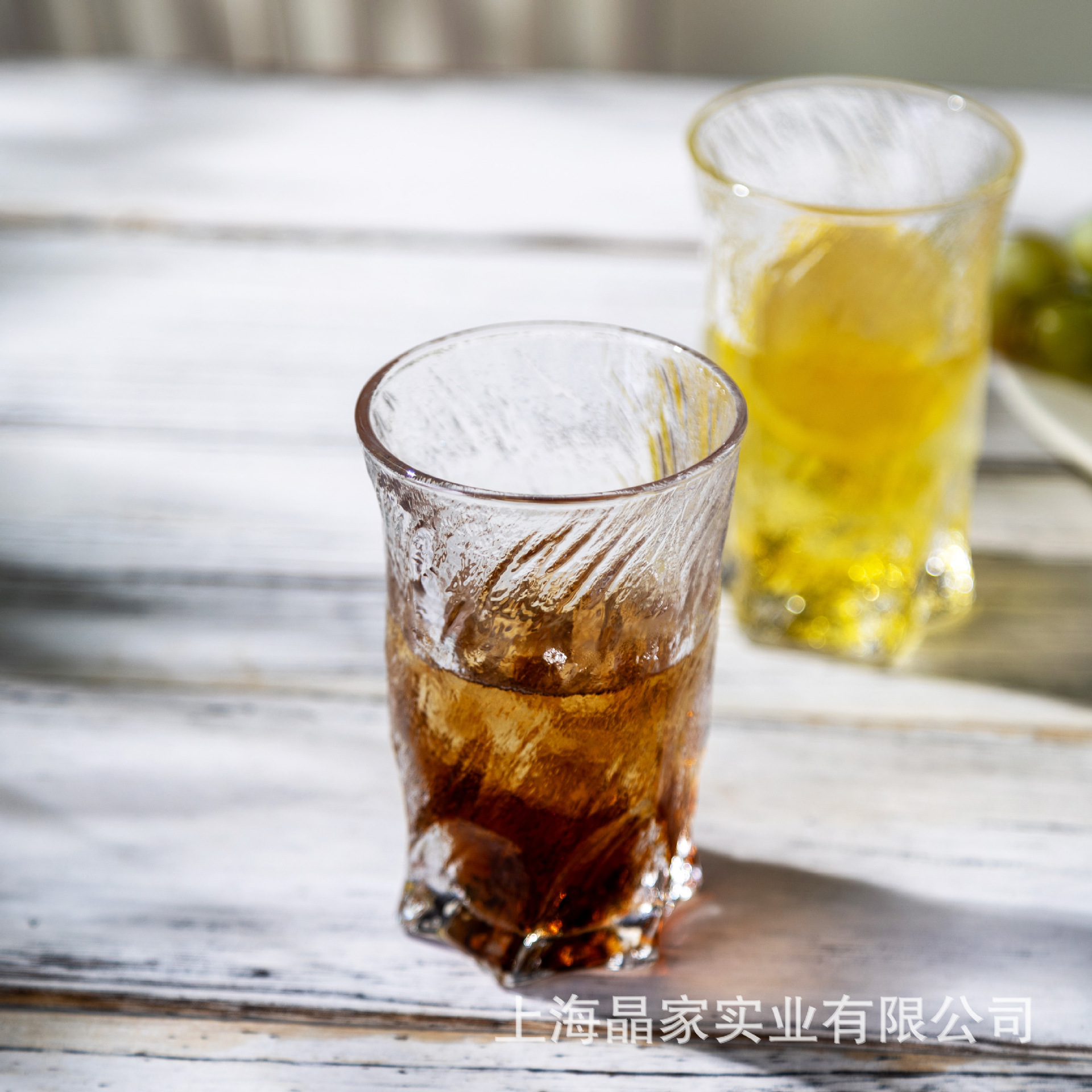 Tree-patterned frosted glass cups, ice field water cups, creative whisky wine glasses, juice cups, office and household drinking cups Application Scenario