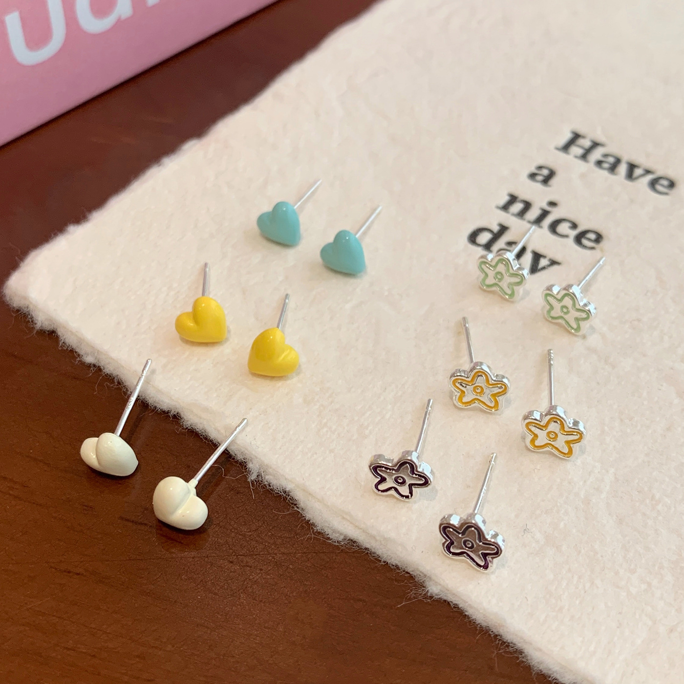 Fresh and small, colorful flower stud earrings set for women, silver needle, sweet heart-shaped oil, dopamine, student summer earrings Application Scenario