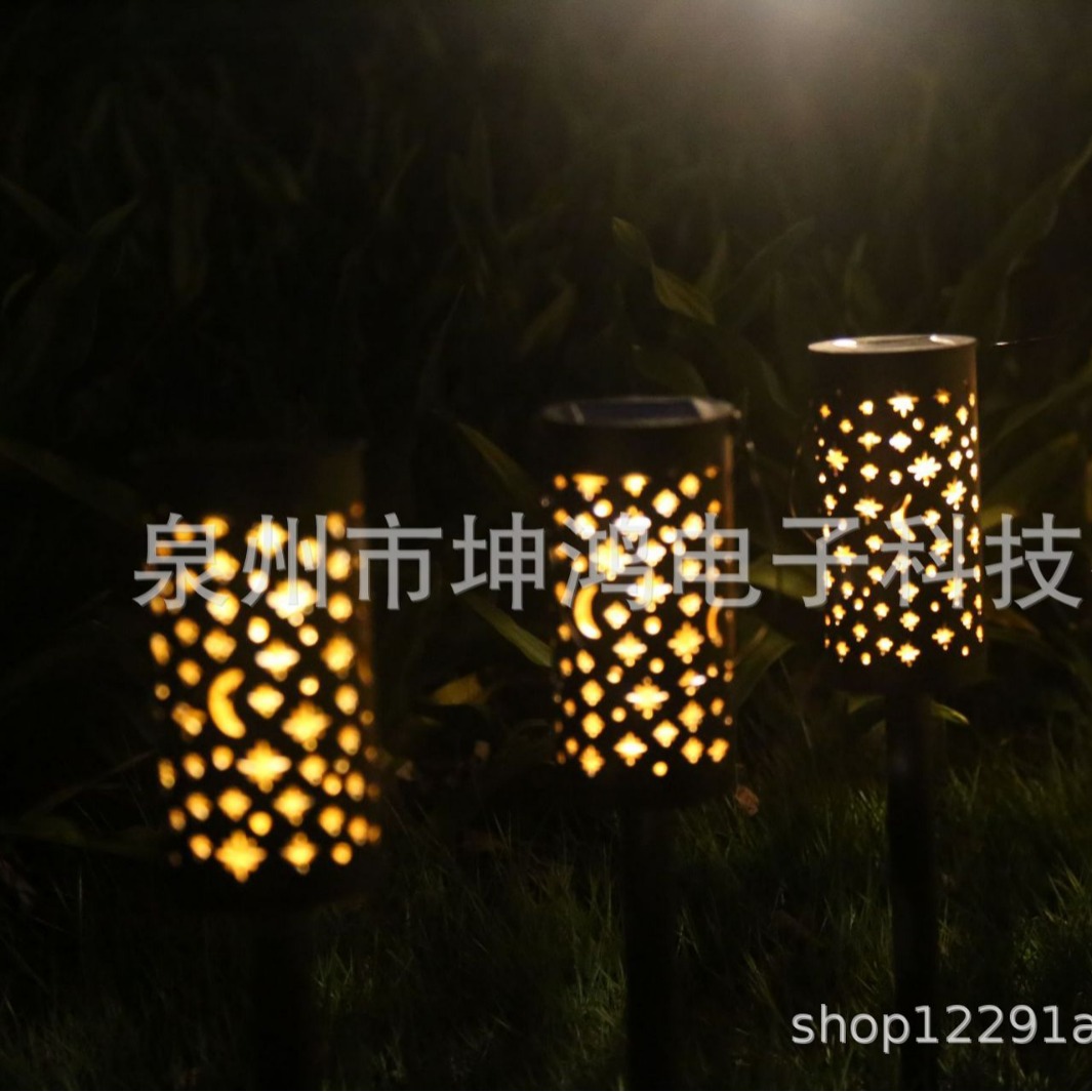 Cross-border e-commerce supply of best-selling solar-powered retro courtyard decorative plastic star and moon floor inserts Application Scenario