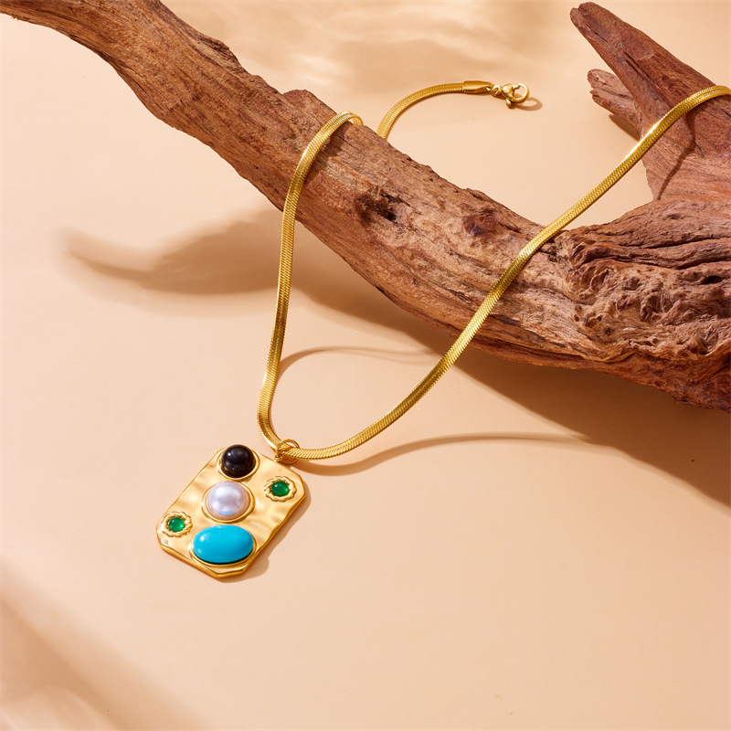 European and American cross-border fashion gold-plated, turquoise and pearl square pendant stainless steel collarbone necklace Specification drawing