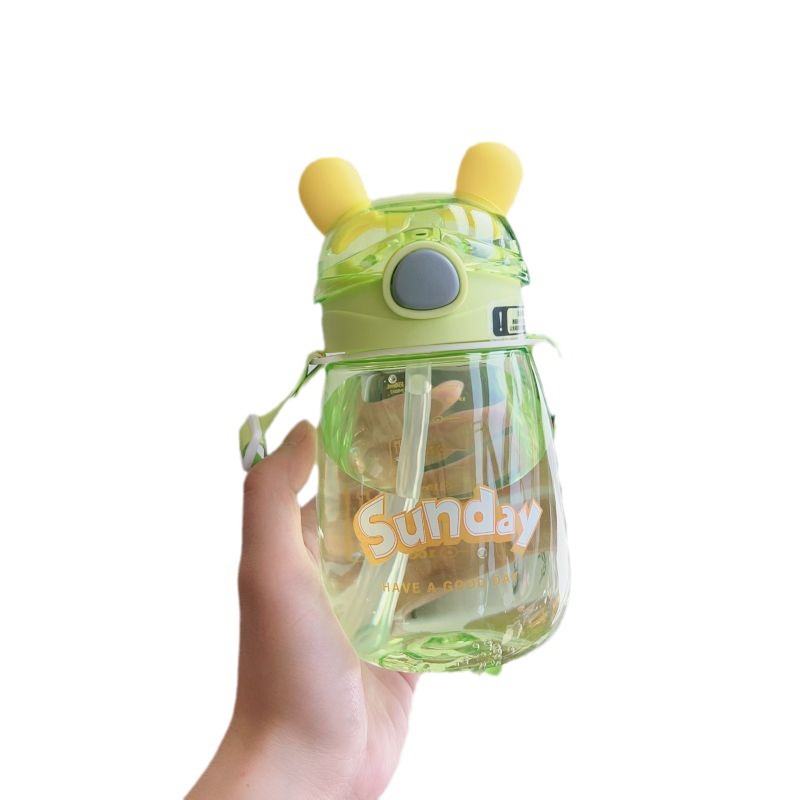 Children's water cup, straw cup, cute and super adorable. Summer creative cartoon portable carrying cup for primary school boys and girls to drink water Item Picture