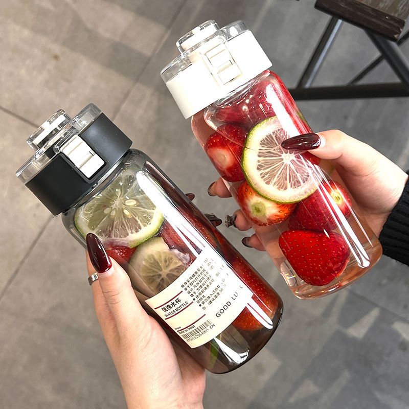 Water student sports tea cup, casual cup tea spacer, ins, high appearance level, simple tea brewing cup Application Scenario