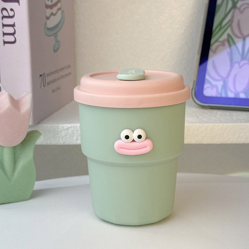 Sealed and leak-proof plastic cup with straw, water cup, new plastic feng shui cup for female office workers, high-temperature resistant sticker details Picture