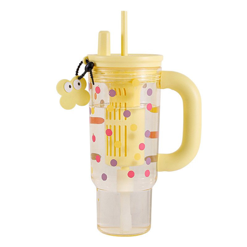Summer new high appearance level straw cup, cute and portable large-capacity milk tea cup, outdoor car handle ice cup Item Picture