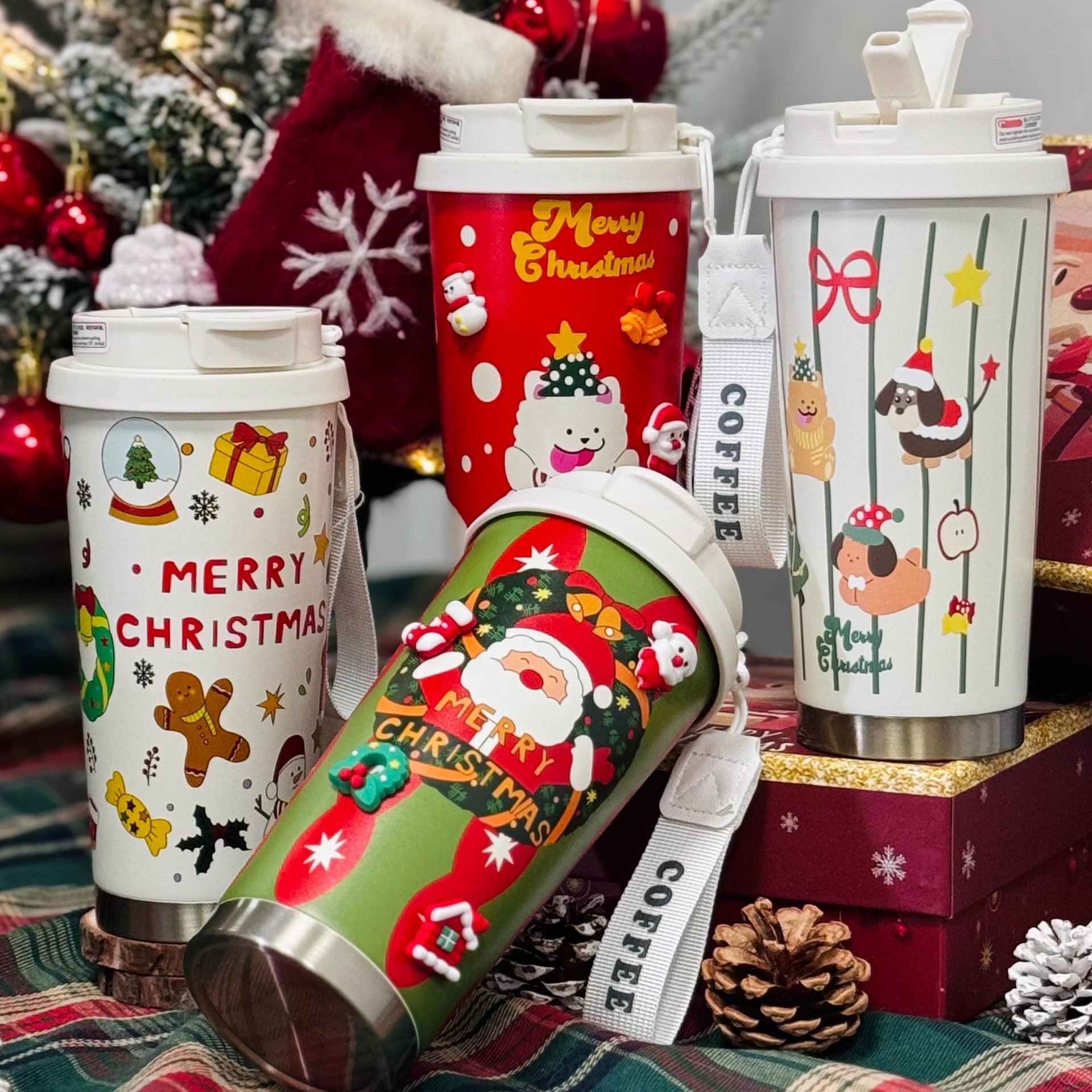 Creative cartoon Christmas 316 stainless steel insulated cup, high appearance level girls' coffee cup, portable double-drinking sling cup full figure