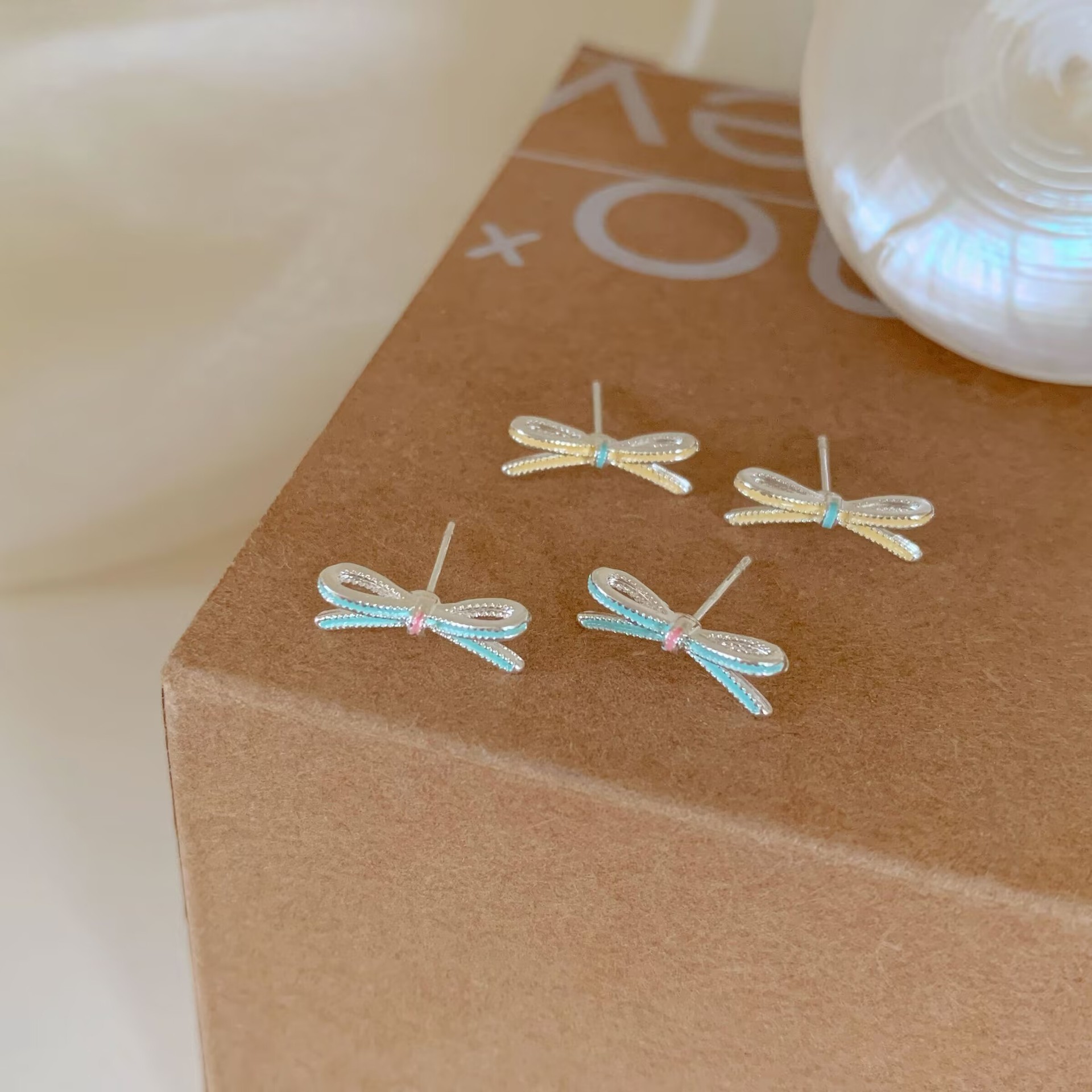 Summer sweet oil-drip bow stud earrings, women's silver needle, forest-themed niche design, exquisite and versatile ballet-style earrings Specification drawing