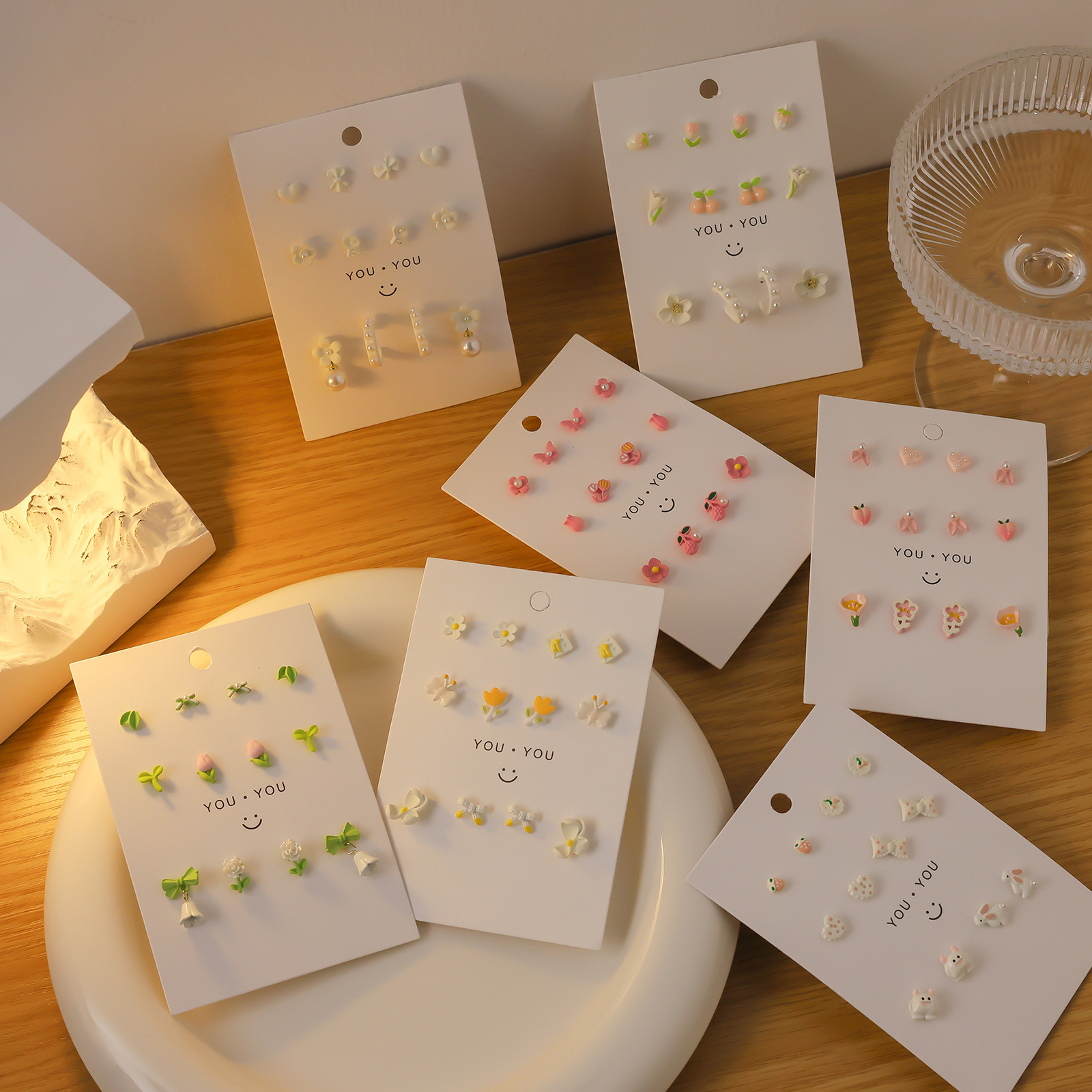Summer fresh, small and exquisite student stud earrings set, versatile and fashionable earrings, daily exquisite earrings combination wholesale full figure