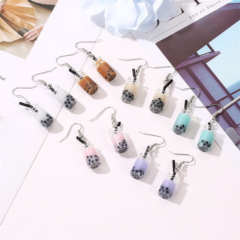 Japanese and Korean fashionable bubble milk tea earrings, women's European and American Instagram-style creative milk tea cup earrings, wholesale of internet-famous earrings Specification drawing