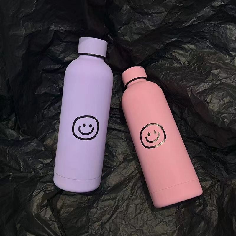 Smiling direct drinking cup, simple round head smiling portable stainless steel insulated cup, couple, Internet celebrity, student, high appearance level water cup details Picture