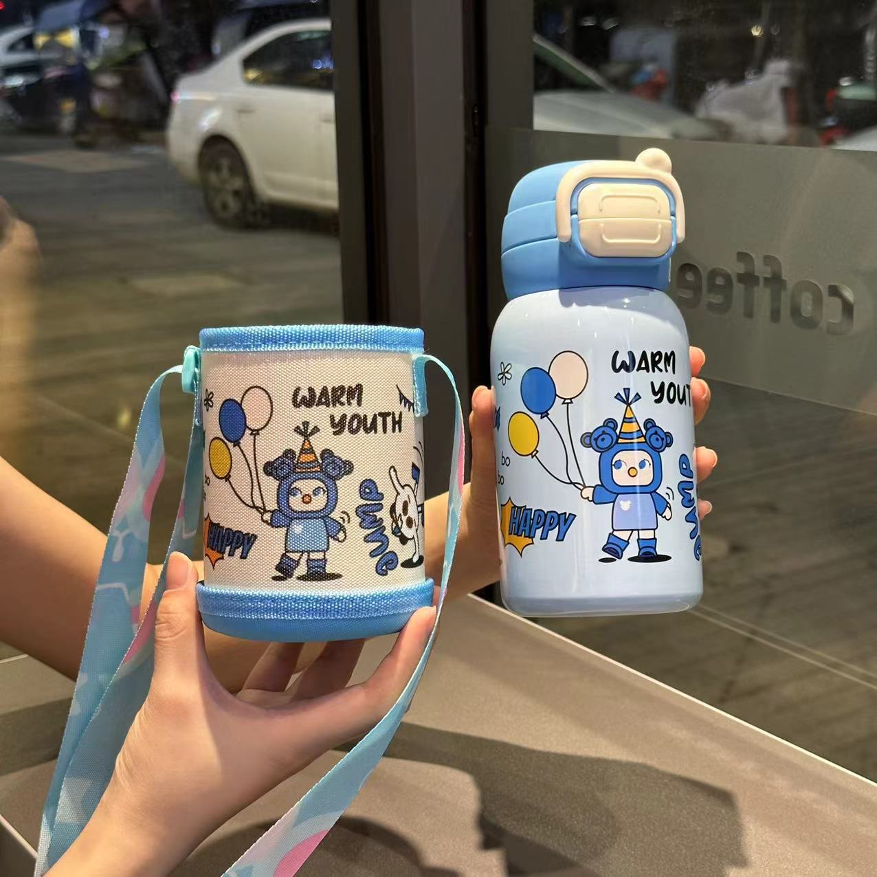 New 316 stainless steel insulated cup, large-capacity cartoon double-drinking straw, cute and portable large-bellied cup for students to go to school Application Scenario