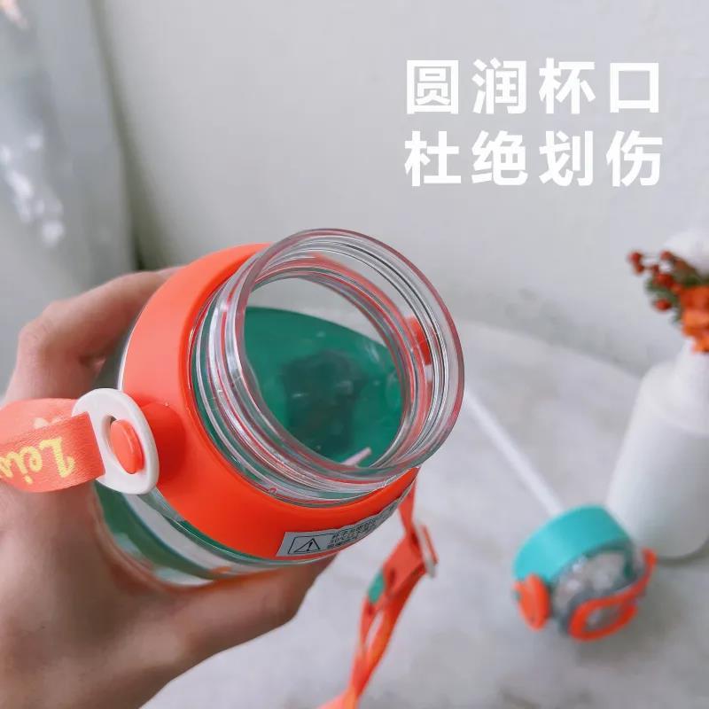 Children's water cups with straws for students, kindergarten babies, anti-drop, portable, cute, large-capacity Korean plastic cups for boys and girls Application Scenario