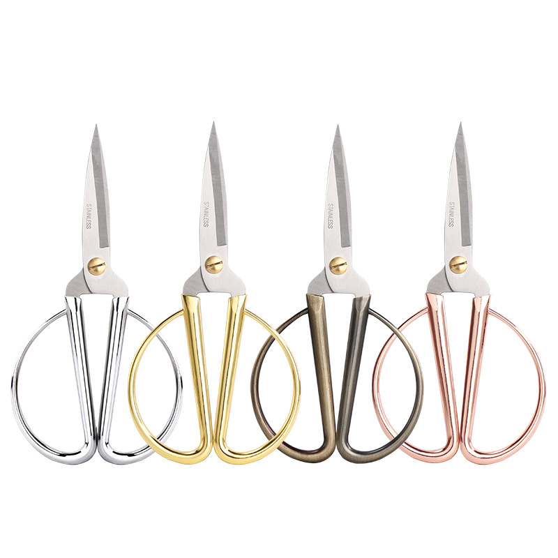 Lin Tai makes scissors, household kitchen stainless steel dragon and phoenix tailors, fabric cutters, handicrafts, industrial large paper-cutting, pointed scissors Item Picture
