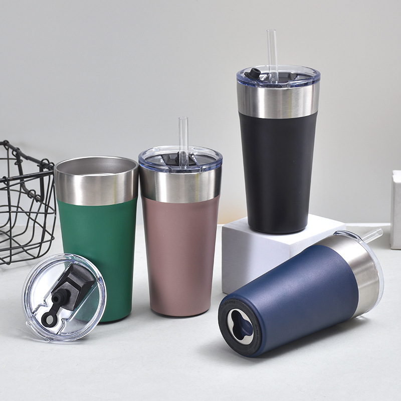 The new second-generation cross-border beer mug, stainless steel car cup, with a built-in bottle opener, straw, beer mug and insulated cup at the bottom Application Scenario
