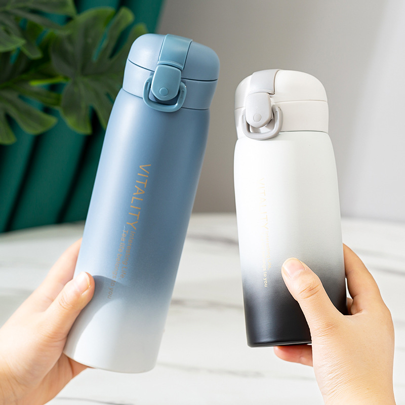 Gradient color insulated cup, Korean version, personalized and creative portable pop-up cap water bottle, trendy forest-themed car water cup for boys and girls full figure