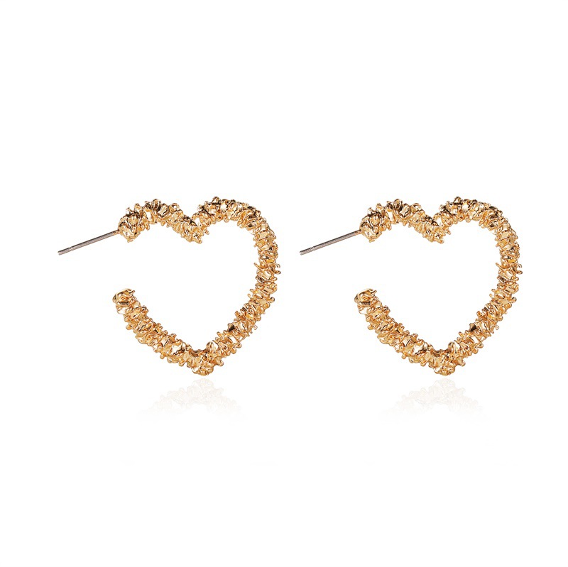 European and American cross-border earrings with silver fragments, elegant carved open heart-shaped earrings, simple alloy frosted heart-shaped stud earrings Item Picture