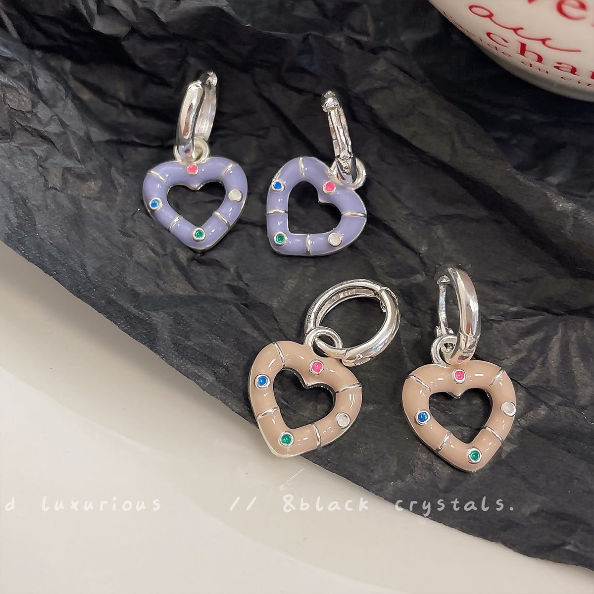 Y2K Millennium Style colorful oil-dripping heart-shaped earrings for women, simple and niche design, sweet and cool, spicy girl dopamine earrings Specification drawing