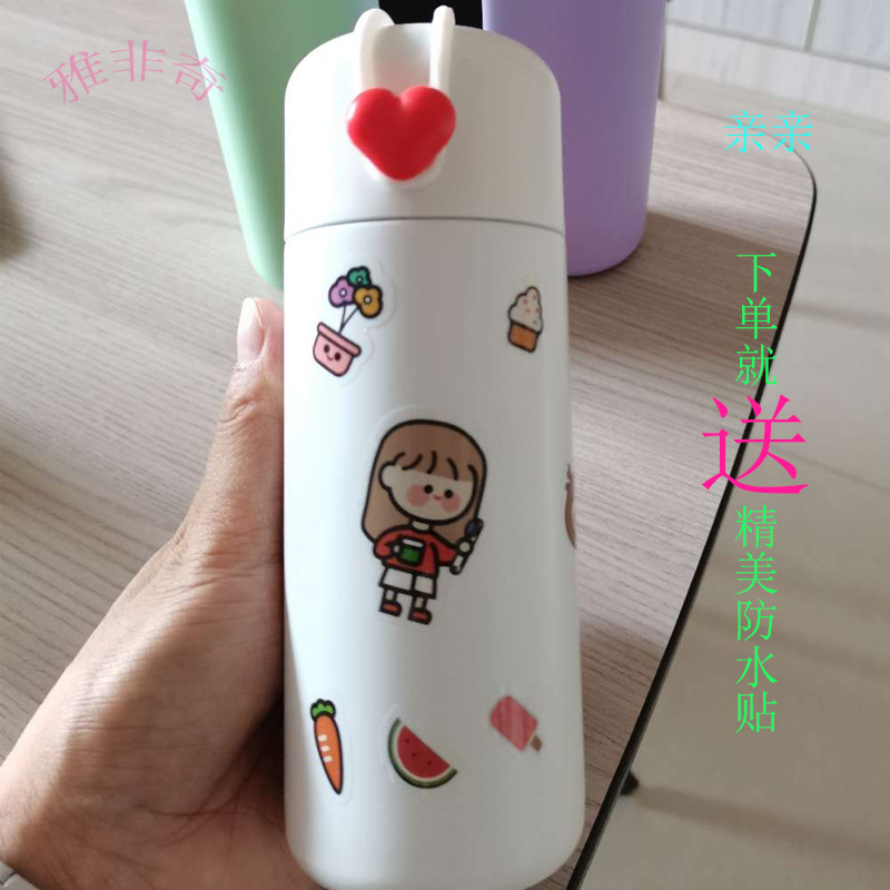 Creative couple's heart-shaped vacuum insulated cup, portable silicone handle, cute 304 stainless steel water cup for students details Picture