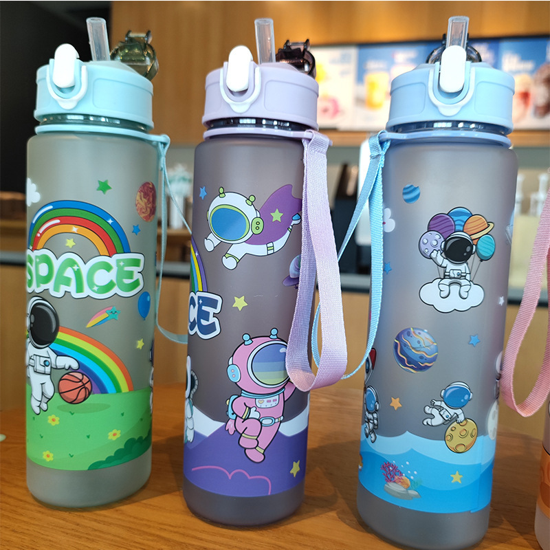 Cartoon Space Man AS plastic cup portable lifting rope straw cross-border e-commerce water cup l Southeast Asian cold water cup wholesale Specification drawing
