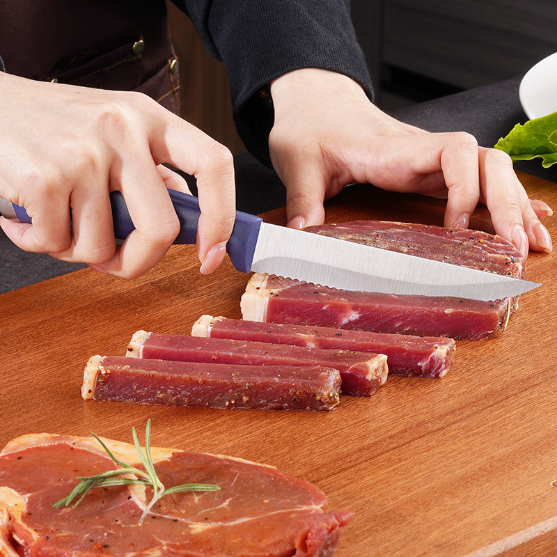 American serrated stainless steel steak knife and fork, two sets of tableware, complete set of steak knife, sharp, household single steel head steak knife details Picture