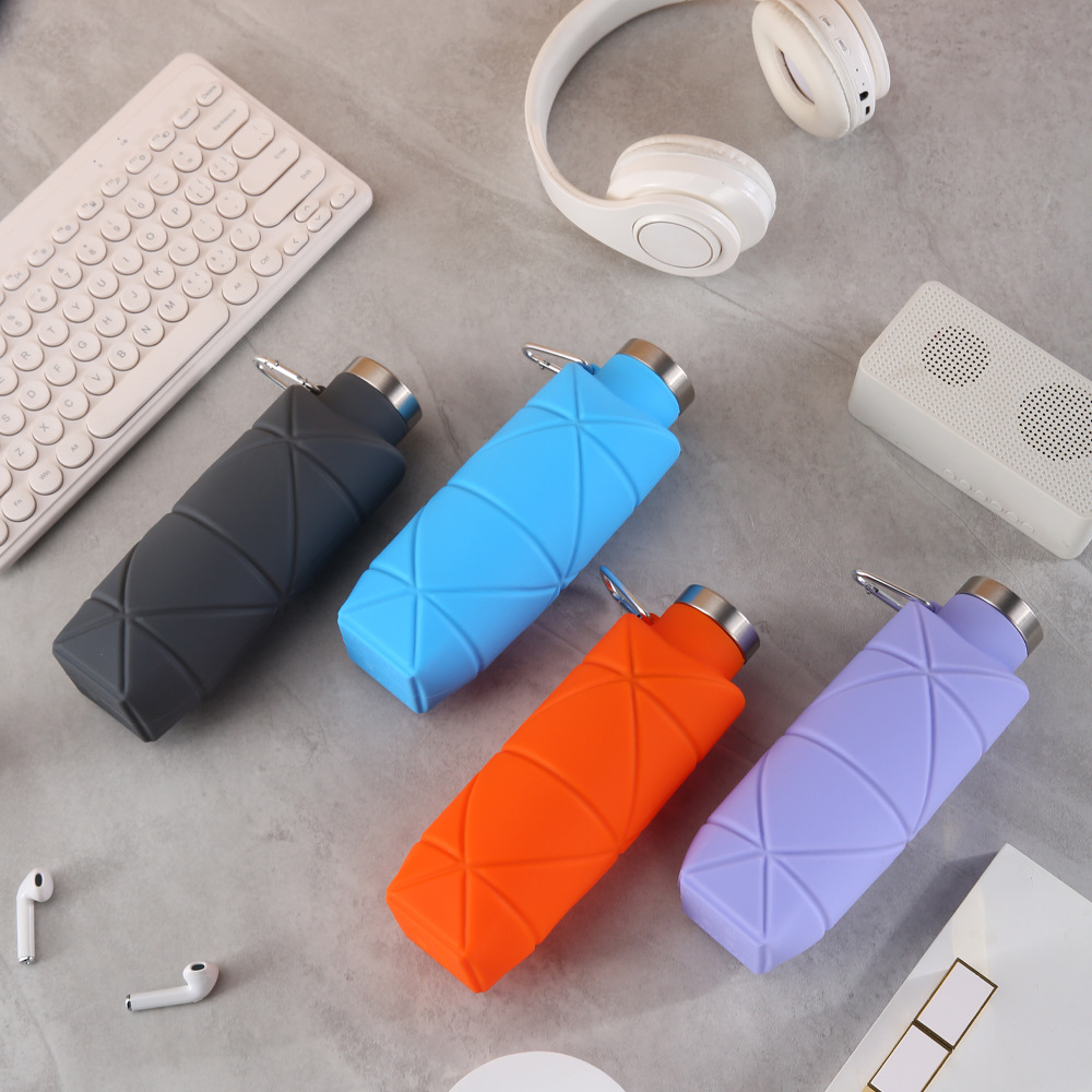 Creative portable diamond-shaped water bottle, portable silicone foldable and stretchable water cup, 700ml outdoor sports water bottle