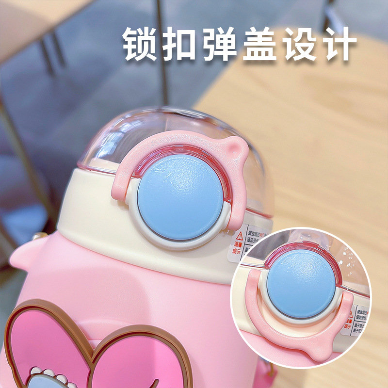 Cute and portable summer water cup with high appearance level, Sanrio authorized tritan plastic water bottle, student sports straw cup details Picture