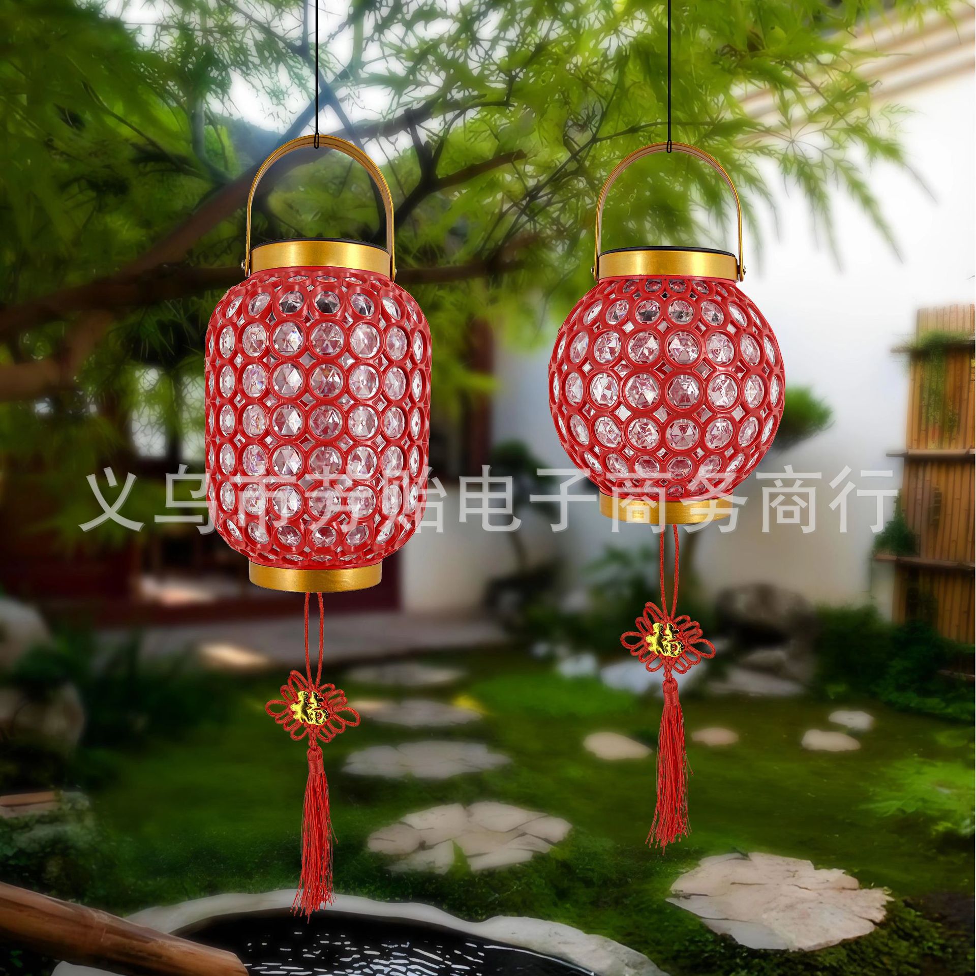 New solar-powered outdoor Chinese-style festive red lanterns, New Year wedding festival courtyard garden atmosphere decorative lights full figure