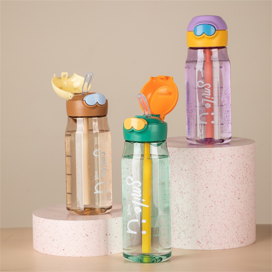 Children's water cup, plastic water cup, girls' summer, high appearance level, portable sports, large-capacity cup, durable and simple for boys details Picture