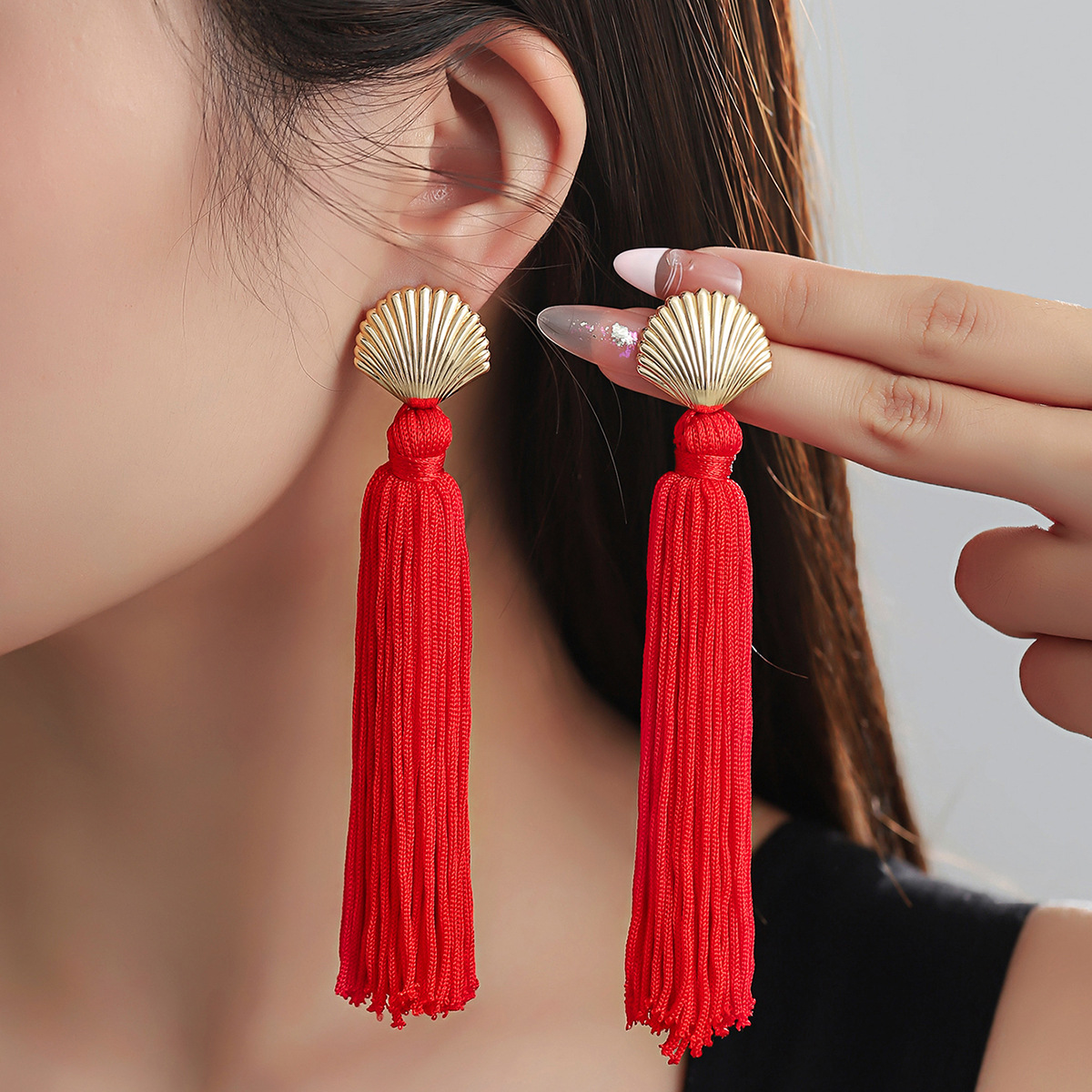 2025 New Chinese-style long red tassel earrings, Bohemian high-end stud earrings, women's fashion full figure