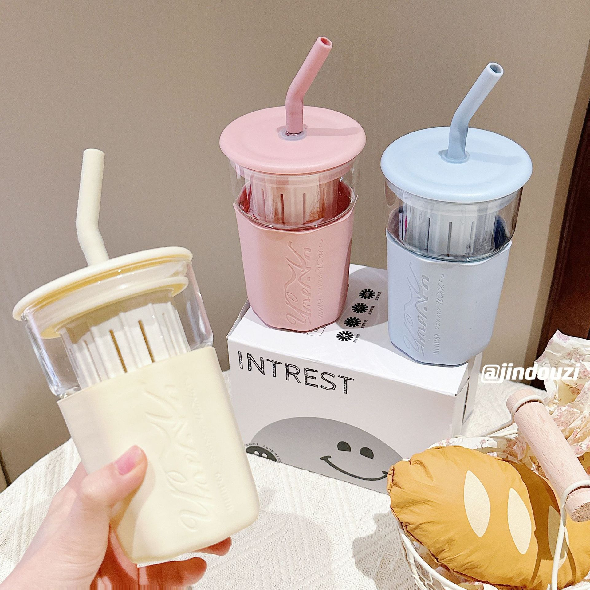 Simple tea-making glass cup, heat-insulating and heat-resistant with filter, straw cup, office and household, female gift, couple water cup full figure
