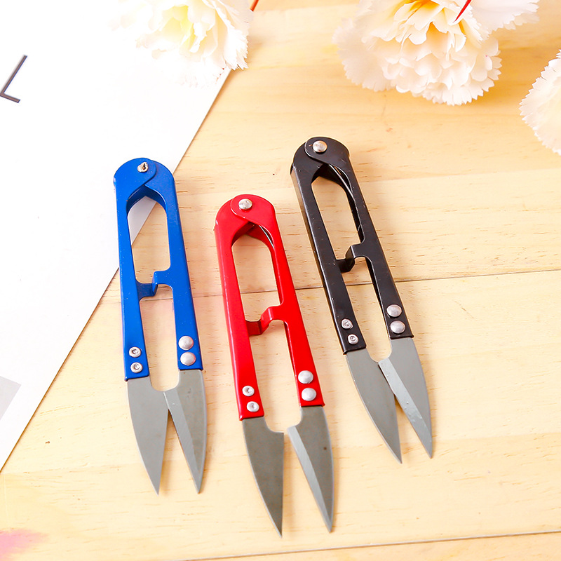 Specialized colored small scissors for cross-stitch tools, yarn cutters, thread end cutters, U-shaped trimming scissors, wholesale from street stalls details Picture