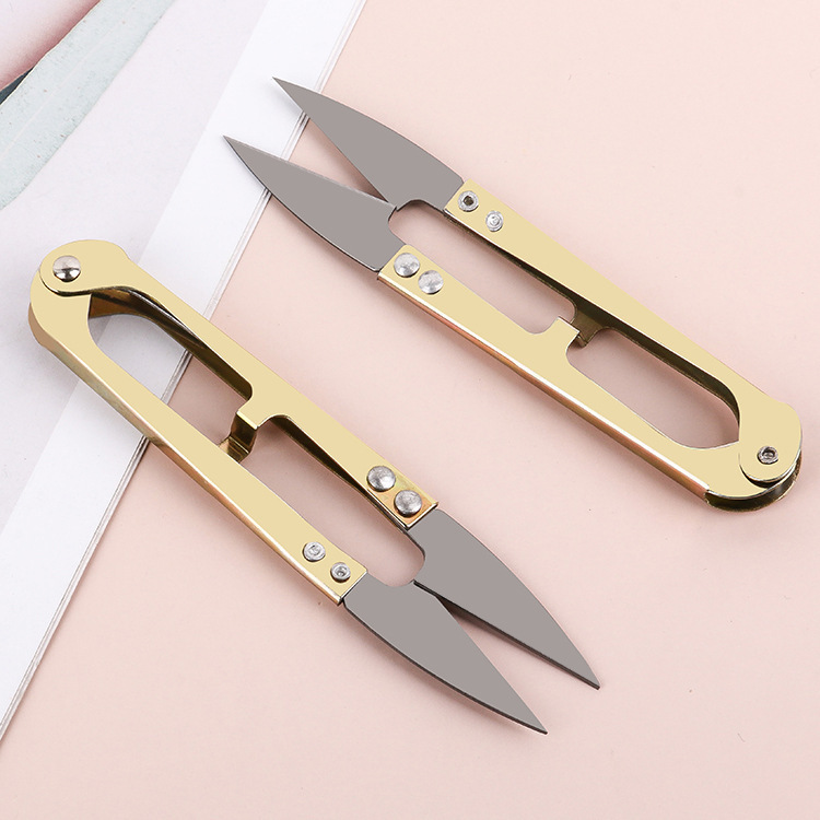Household daily U-shaped spring yarn scissors, large cross-stitch clothing thread end cutting and sewing scissors, colorful ironwork small scissors Specification drawing