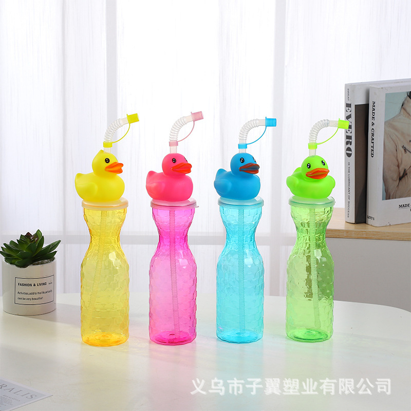 New transparent, colorful Korean-style cartoon diamond animal, multiple optional disposable plastic straw cups, and luminous water cups details Picture