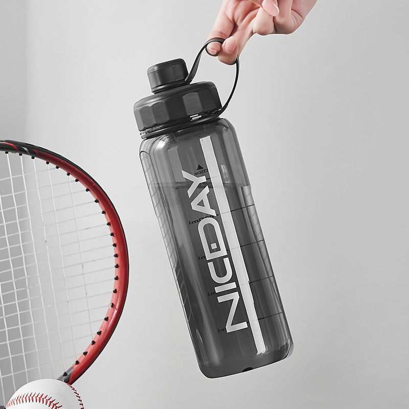 Fuxing large-capacity shockproof water cup, student summer cup, sports and fitness water bottle, portable outdoor space cup for workers details Picture
