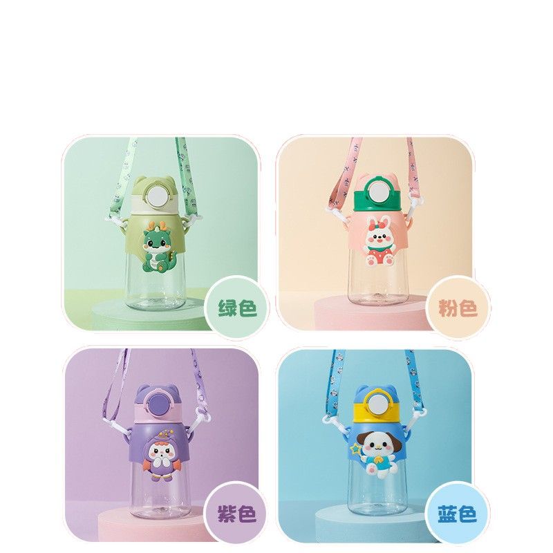 Cute high-temperature resistant and anti-drop water bottle, plastic straw cup, portable children's school special boys' and girls' fun water cup Item Picture