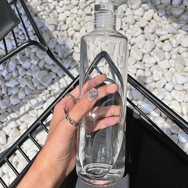 Transparent juice cup, high appearance level, time-scale plastic cup, portable water bottle, large-capacity drinking cup for women at any time Specification drawing