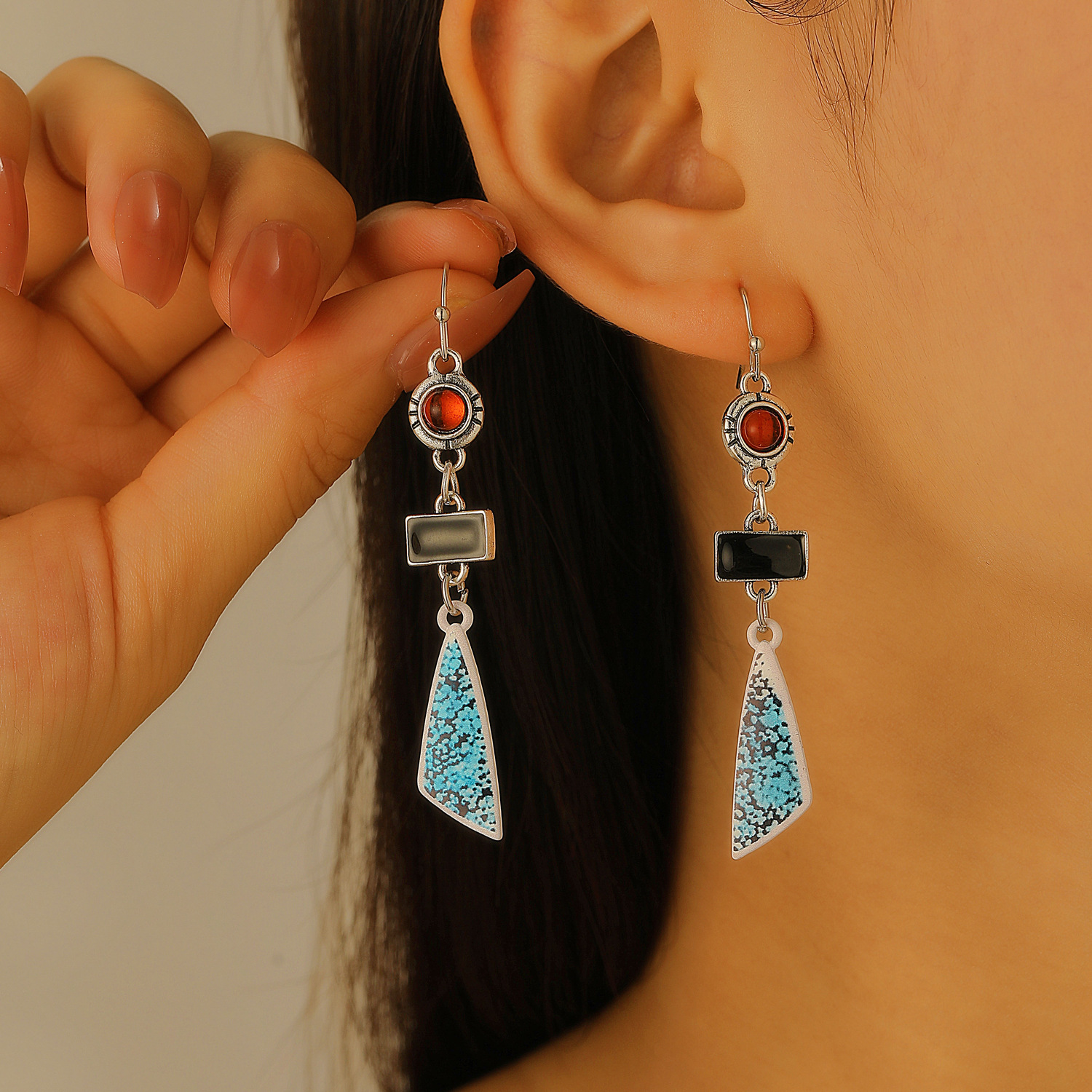 European and American cross-border jewelry, retro ethnic style, creative, niche and individual earrings, women's geometric patchwork color-blocking earrings and accessories full figure