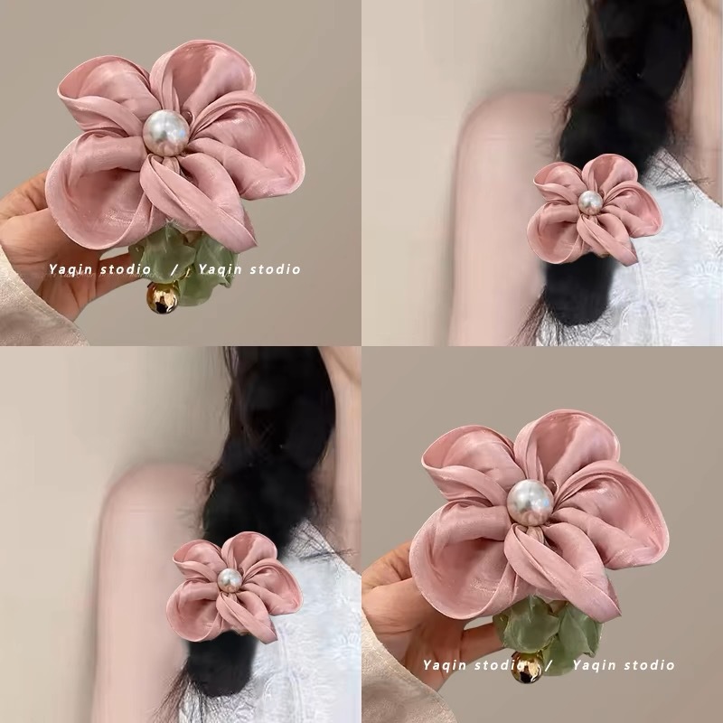 Spring atmosphere ~ Flower pearl hair band! 2025 New high-end large intestine hair band, ethereal and elastic women's hair tie for summer full figure