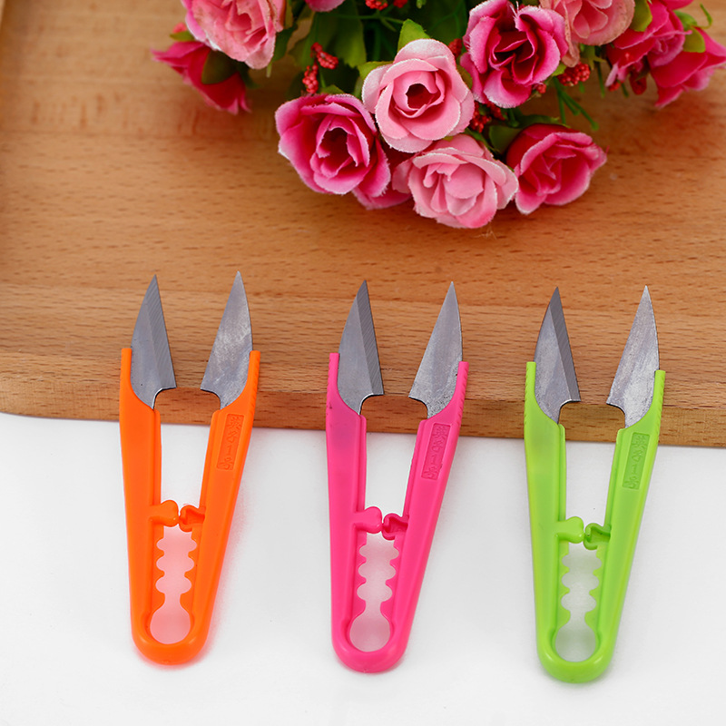Wholesale supply of cross-stitch tools, U-shaped shears, plastic shears, cross-stitch scissors, thread cutters for embroidery full figure