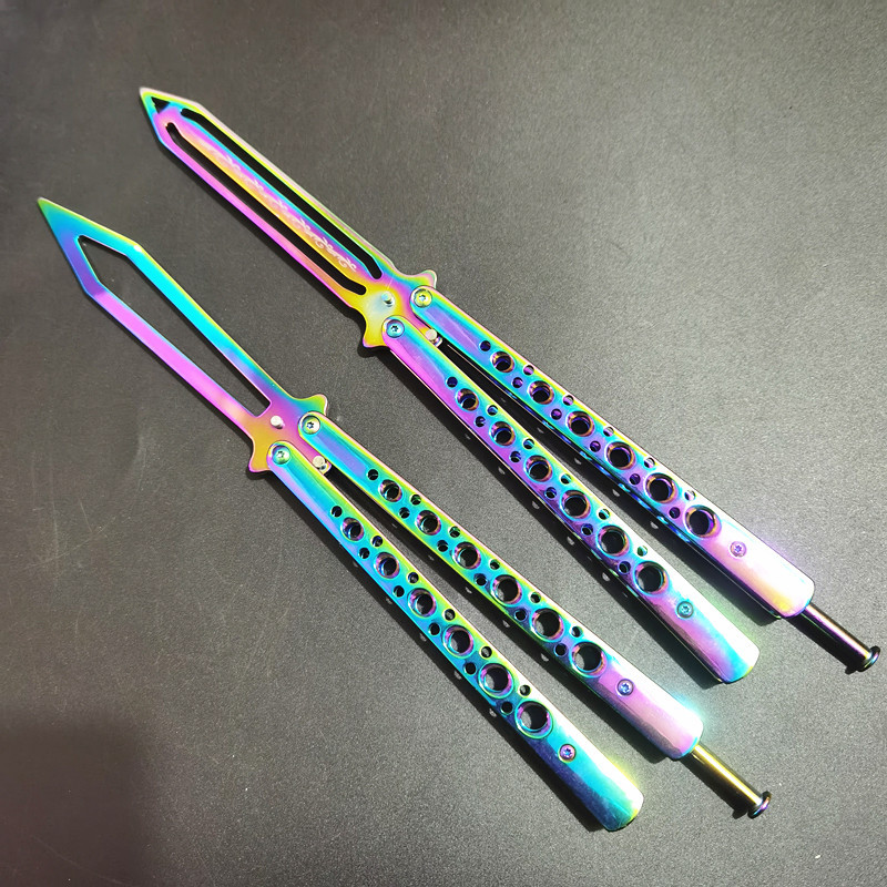 Stainless steel outdoor tools such as butterfly flaps and combs in color titanium are available in stock full figure