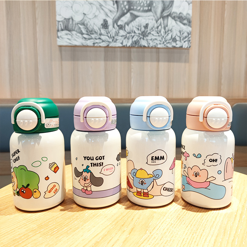 New creative 316 stainless steel double-drinking insulated cup for students, high appearance level, cartoon lanyard, portable shoulder strap, straw cup Application Scenario