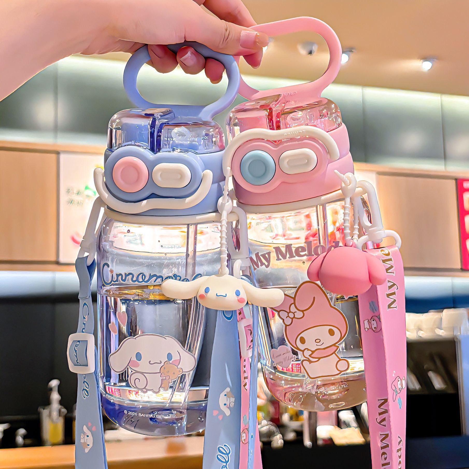 Coolomi Melody genuine children's water cup, convenient double drinking, handle, high appearance level for girls, straw cup, large capacity Application Scenario