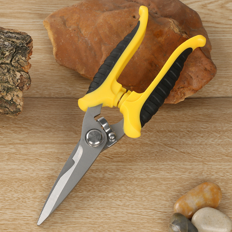 Factory direct sales of wire trough shears, stainless steel electrical shears, multi-functional wire cutters, wire stripping shears, industrial electrical installation shears full figure