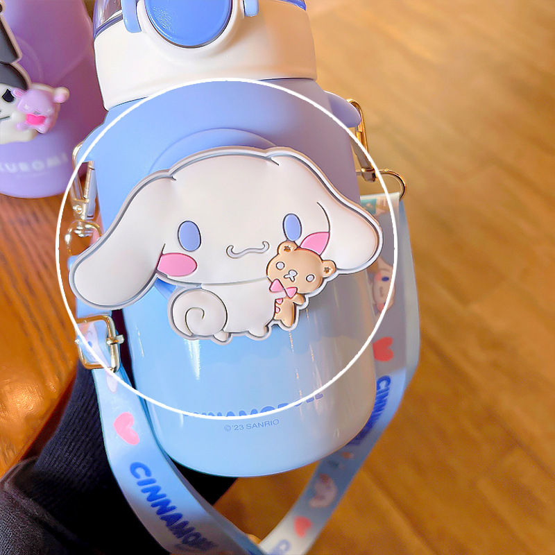 Sanrio series of popular insulated cups, cute girls' water cups, convenient student sports straw cups, cartoon bouncing Specification drawing