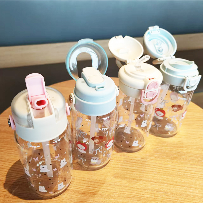 High appearance level, cartoon, small and cute, hand-held, portable high borosilicate glass water cup for both boys and girls full figure