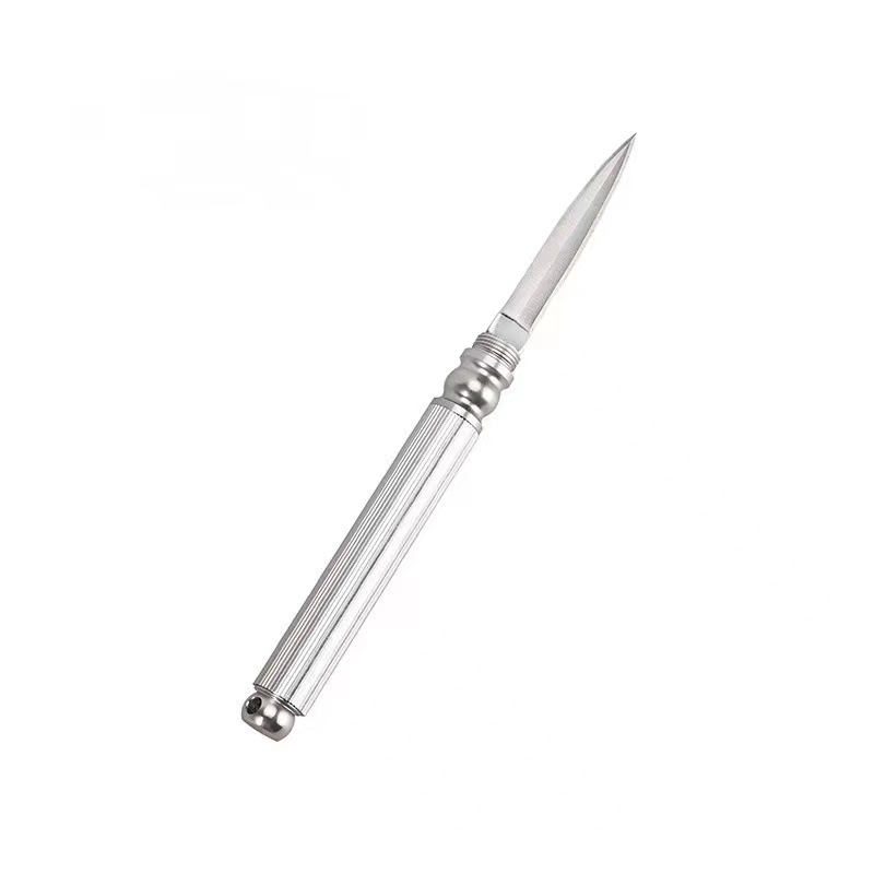 Outdoor knife, multi-functional detachable tube knife, portable fruit knife, folding knife, mini portable window breaker knife Application Scenario