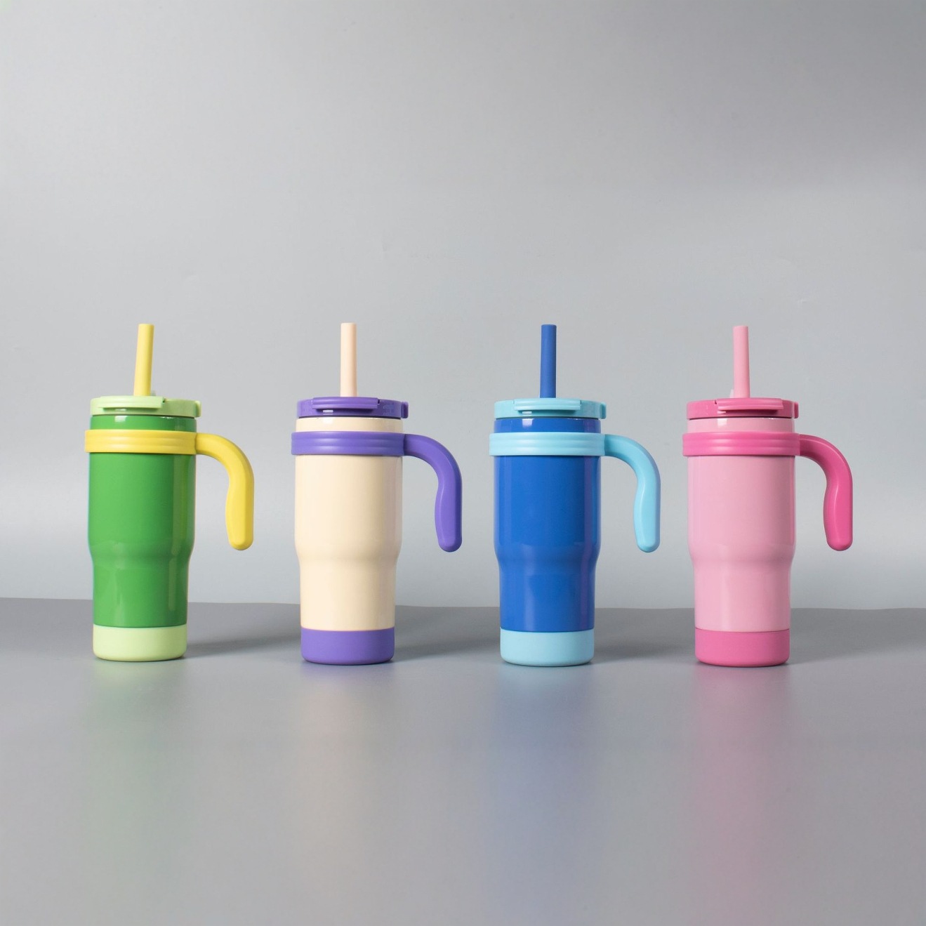 houroffer Amazon's best-selling reduce handle cup, double-layer insulated cup with straw, 20oz car cup full figure