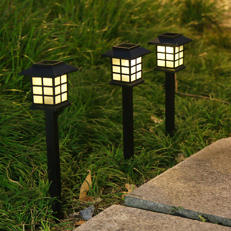 Outdoor rainproof solar LED lawn lights, small house lights, mini solar lights, small palace lights, courtyard garden lights details Picture