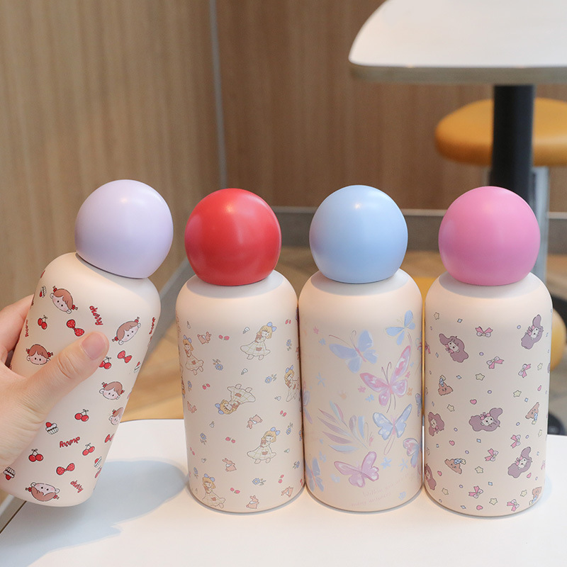 Cross-border creative children's insulated cups, sports water cups, light luxury and high-end daily necessities, outdoor student mini cups full figure