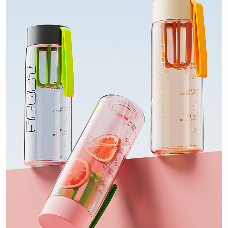 Men's sports water cup with plastic filter, heat-resistant, portable and easy to use in summer, large-capacity female student tea cup Application Scenario